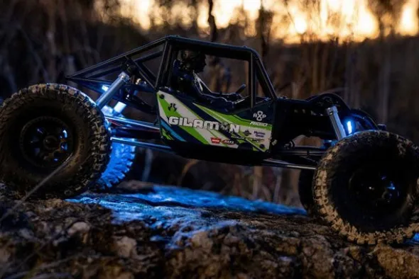 AXP8 GILAMON 2.2 4X4 BRUSHED - RTR CRAWLER 1:8 - VERDE