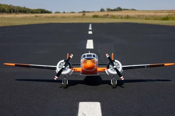 BEECHCRAFT D18/RC45J - 1500mm BNF BASIC STABILIZZATO