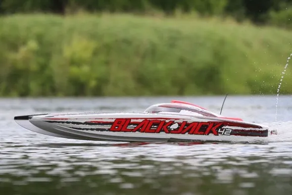 BLACKJACK 42" - RTR CATAMARANO - BIANCO/ROSSO