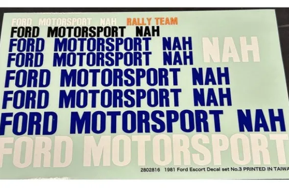 CARROZZERIA FORD ESCORT RS 1800 TRASPARENTE CON DECALS RTHM - RALLY LEGENDS