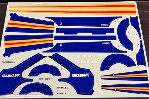 CARROZZERIA FORD ESCORT RS 1800 TRASPARENTE CON DECALS RTHM - RALLY LEGENDS