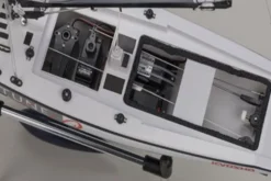 FORTUNE 612 III - RTR BARCA A VELA