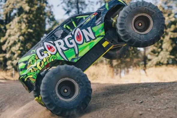 GORGON 4X2 MEGA 550 - RTR MONSTER TRUCK 1:10 - GIALLO