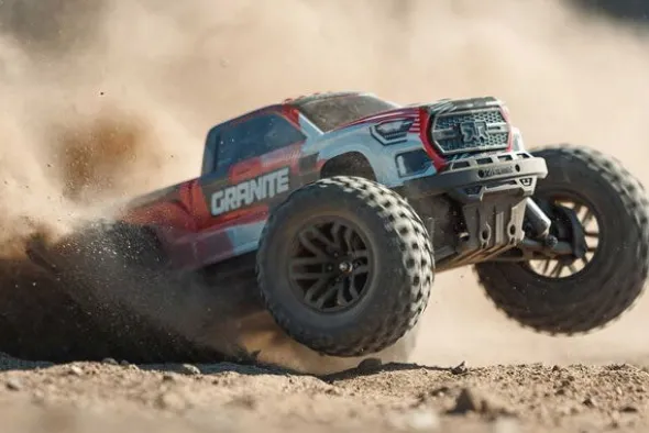 GRANITE 223S DSC 4X4 - RTR MONSTER TRUCK 1:10 - ROSSO