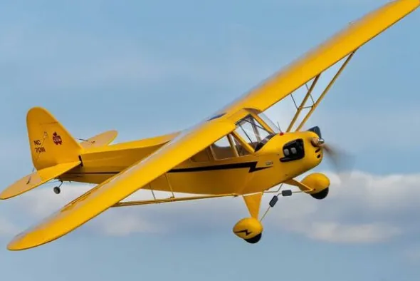 J-3 CUB 10cc EP COMBO CON BATTERIA E RICEVENTE - 2100mm PNP