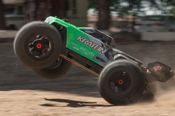 KRATON 4S V2 BLX - RTR MONSTER TRUCK 1:10 - VERDE