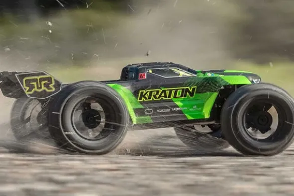 KRATON V6 BLX 4X4 BRUSHLESS 6S - RTR MONSTER TRUCK 1:8 - VERDE