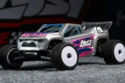 MICRO-T 2WD - RTR STADIUM TRUCK - 1:28 - SILVER