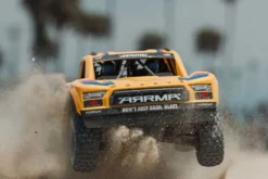 MOJAVE 6S 4X4 BRUSHLESS ED. LIMITATA - RTR DESERT TRUCK 1:7 - GIALLO