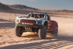 MOJAVE 4X4 DESERT TRUCK - RTR SHORT COURSE 1:8 - BIANCO