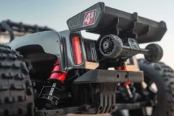 OUTCAST 4S V2 BLX - RTR MONSTER TRUCK 1:10 - GUN METAL