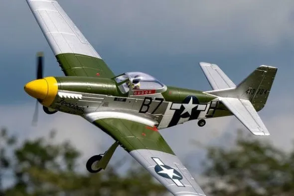 P-51D MUSTANG - 1000mm BNF STABILIZZATO