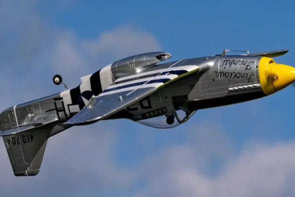 P-51D MUSTANG - 1000mm BNF STABILIZZATO