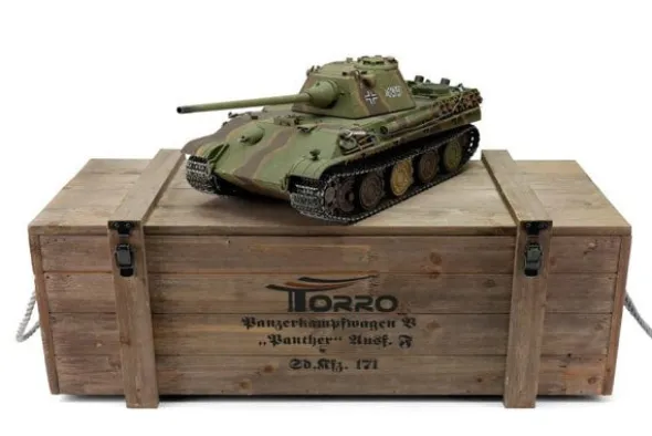 PRO-EDITION PANTHER F - MIMETICO - INFRAROSSI 1:16 - FUMO CANNONE