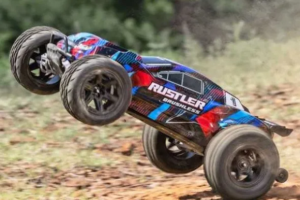 RUSTLER 2WD VX3 BRUSHLESS - RTR STADIUM TRUCK 1:10 - ROSSO