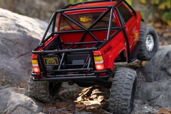 SCX10 III TOYOTA SR5 1987 4X4 BRUSHED - RTR CRAWLER 1:10 - ROSSO