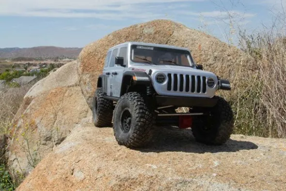 SCX6 JEEP JLU WRANGLER BRUSHLESS - RTR CRAWLER 1:6 - ARGENTO