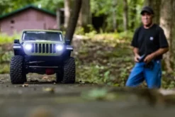 SCX6 JEEP JLU WRANGLER BRUSHLESS - RTR CRAWLER 1:6 - VERDE