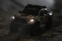 SCX30 TOYOTA TACOMA TRD PRO EXTREME4X4 - RTR CRAWLER 1:30 - SABBIA