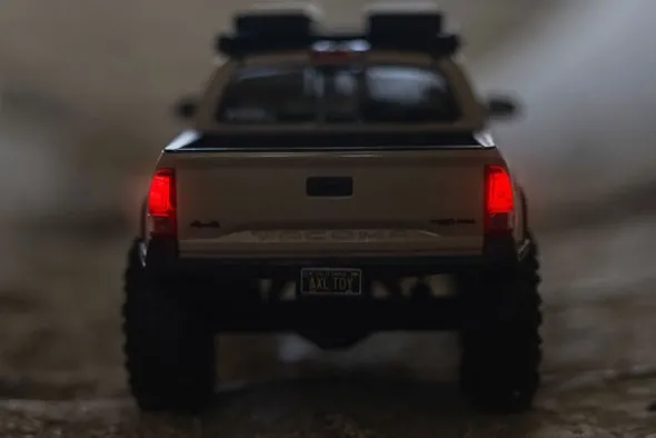 SCX30 TOYOTA TACOMA TRD PRO EXTREME4X4 - RTR CRAWLER 1:30 - SABBIA