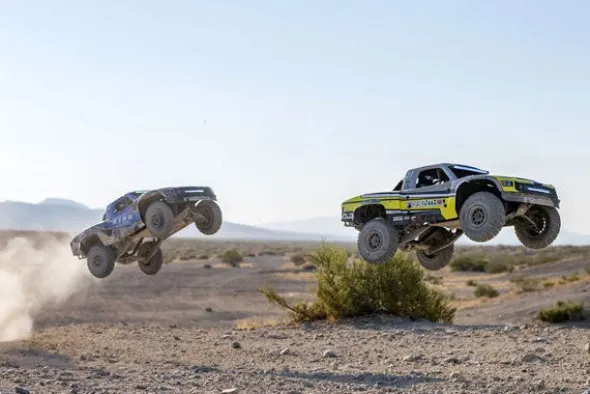 SUPER BAJA REY - RTR SHORT COURSE 1:6 - BLU "KING SHOCKS"