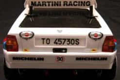 THE RALLY LEGENDS - LANCIA DELTA INTEGRALE EVO 2 RALLY 1992 - RTR RALLY 1:10
