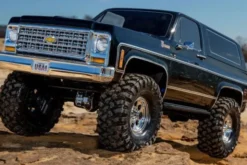 TRX-4 CHEVROLET BLAZER K5 4X4 - RTR CRAWLER 1:10 - NERO