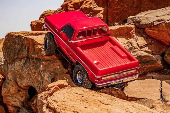TRX-4 CHEVROLET K10 - RTR CRAWLER 1:10 - ROSSO