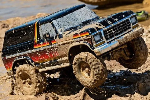 TRX-4 FORD BRONCO 4X4 - RTR CRAWLER 1:10 - SUN