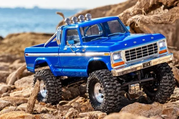 TRX-4M FORD F150 - RTR CRAWLER 1:18 - BLU
