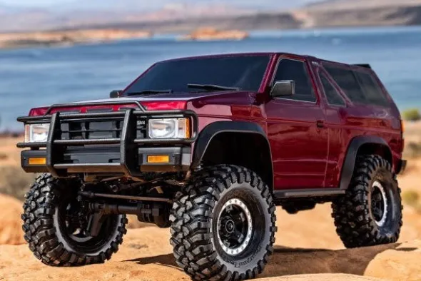 TRX-4 NISSAN PATHFINDER - RTR CRAWLER 1:10 - RED