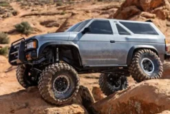 TRX-4 NISSAN PATHFINDER - RTR CRAWLER 1:10 - SILVER