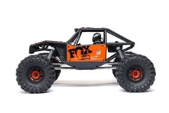 UTB10 CAPRA 1.9 4X4 BRUSHED - RTR CRAWLER 1:10 - ARANCIO