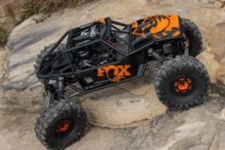 UTB10 CAPRA 1.9 4X4 BRUSHED - RTR CRAWLER 1:10 - ARANCIO