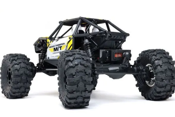 UTB18 CAPRA 4X4 BRUSHED - RTR CRAWLER 1:18 - GIALLO