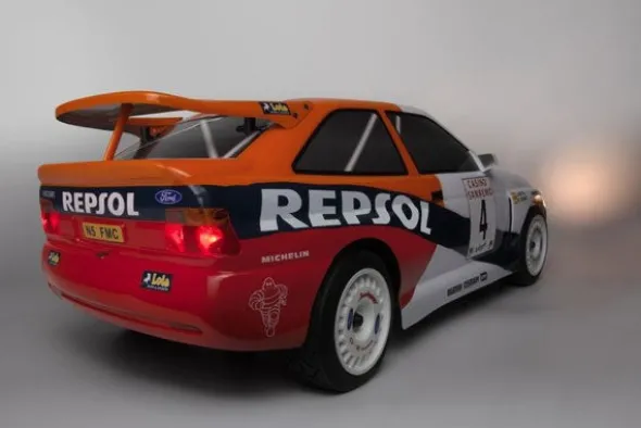 WR8 3.0 FORD ESCORT RS COSWORTH 1996 - RTR RALLY 1:8